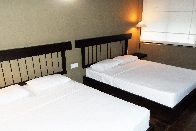 Bin Vino Hotel Doluwa Екстериор снимка